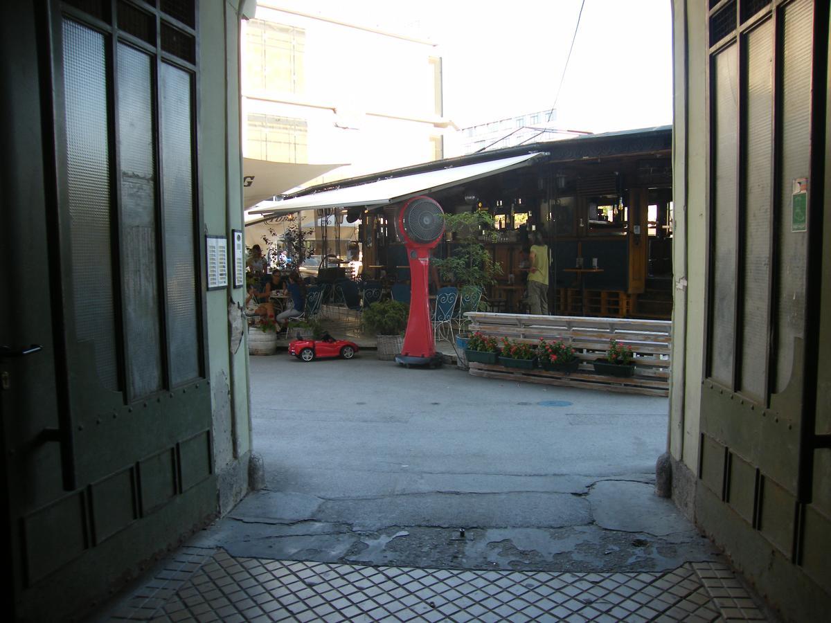 Hostel Nomad Novi Sad Exterior foto